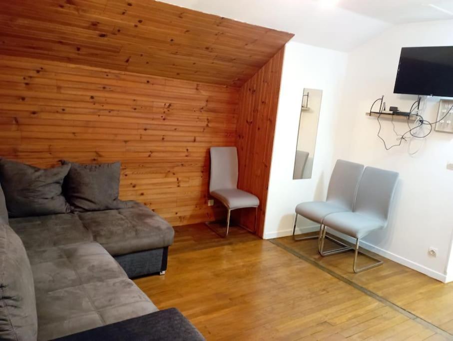 3 Pieces Calme, Terrasse Et Parking Prive Lejlighed Courcouronnes Eksteriør billede